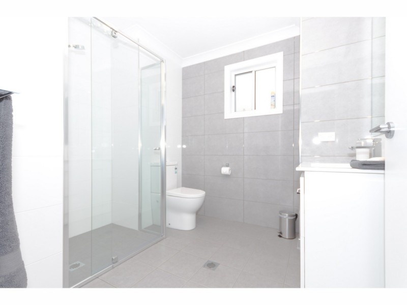 1/200 Macleans Point Road, Sanctuary Point NSW 2540