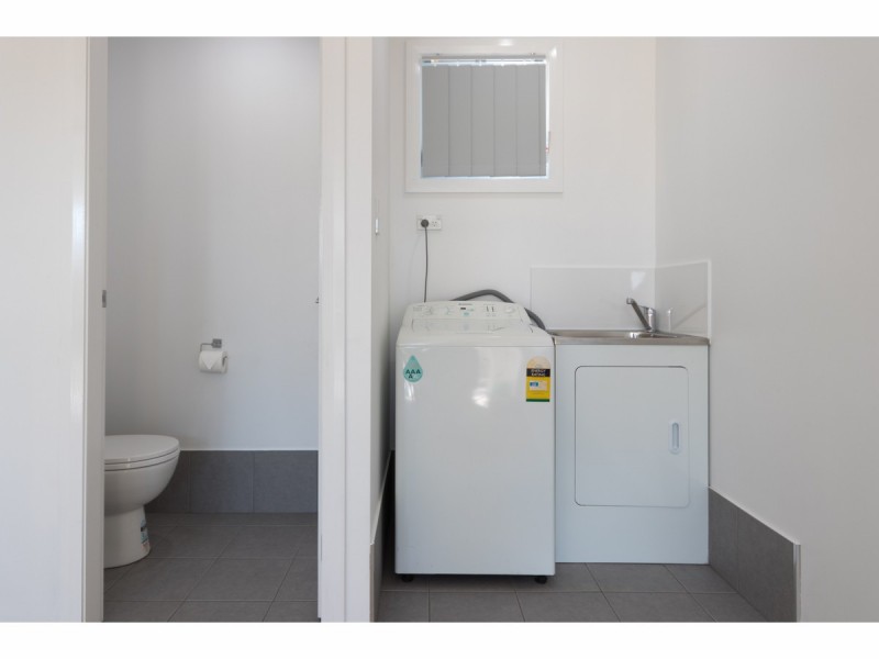 1/200 Macleans Point Road, Sanctuary Point NSW 2540