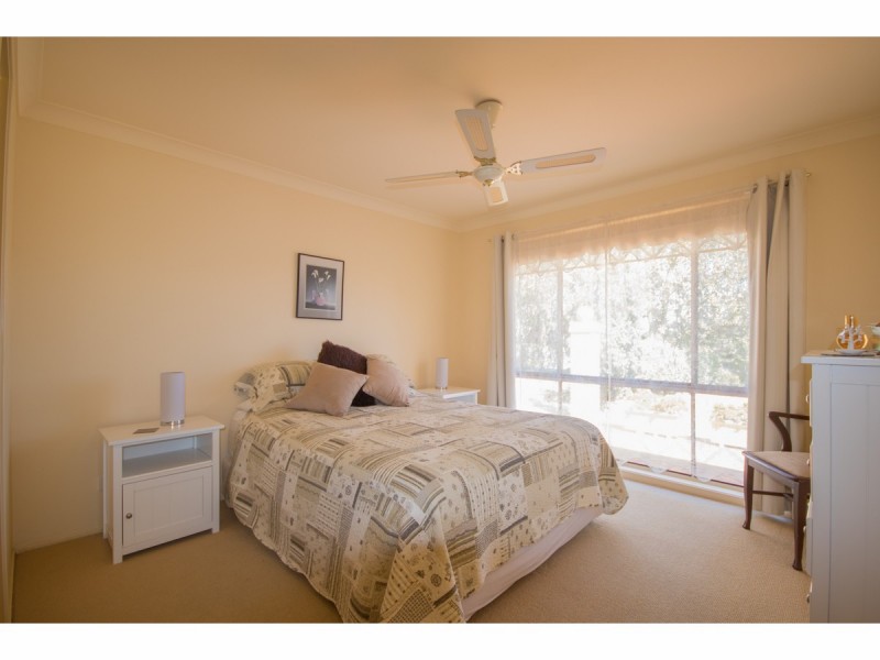 104 The Park Drive, Sanctuary Point NSW 2540
