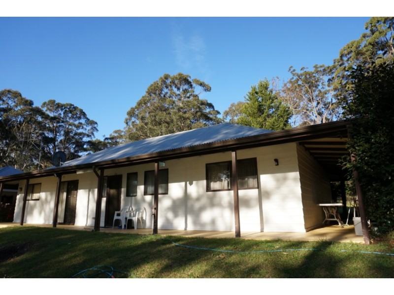 12 Pritchard Avenue, Woollamia NSW 2540