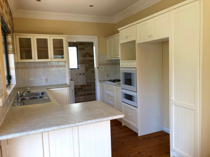 12 Fairway Drive, Sanctuary Point NSW 2540