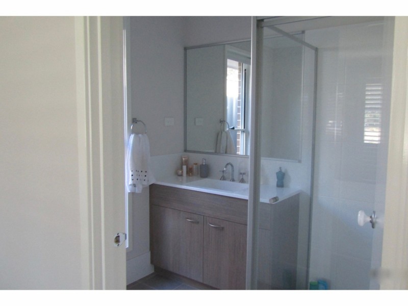 27A Kean Avenue, Sanctuary Point NSW 2540