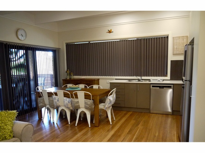 73 Burrill Street, Huskisson NSW 2540