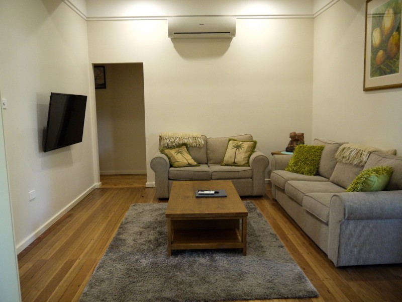 73 Burrill Street, Huskisson NSW 2540