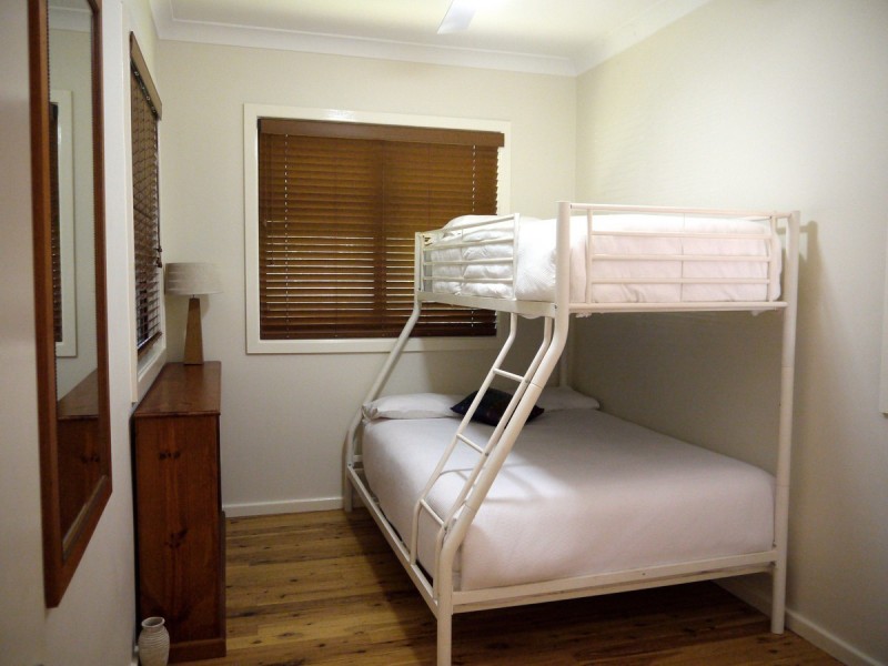 73 Burrill Street, Huskisson NSW 2540