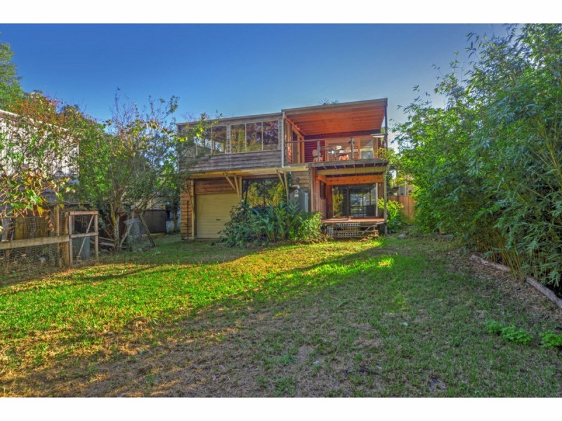 16 Watersedge Avenue, Basin View NSW 2540