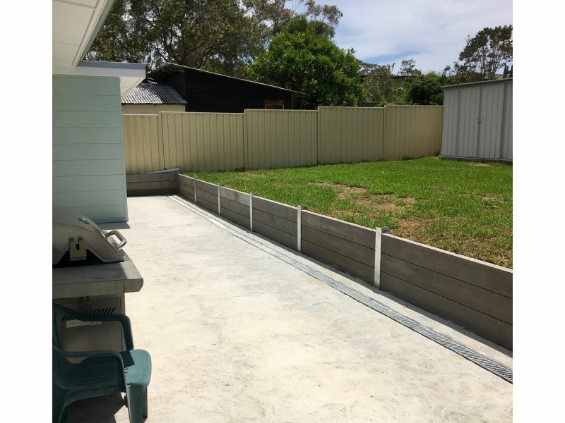 16 Berry Street, Huskisson NSW 2540