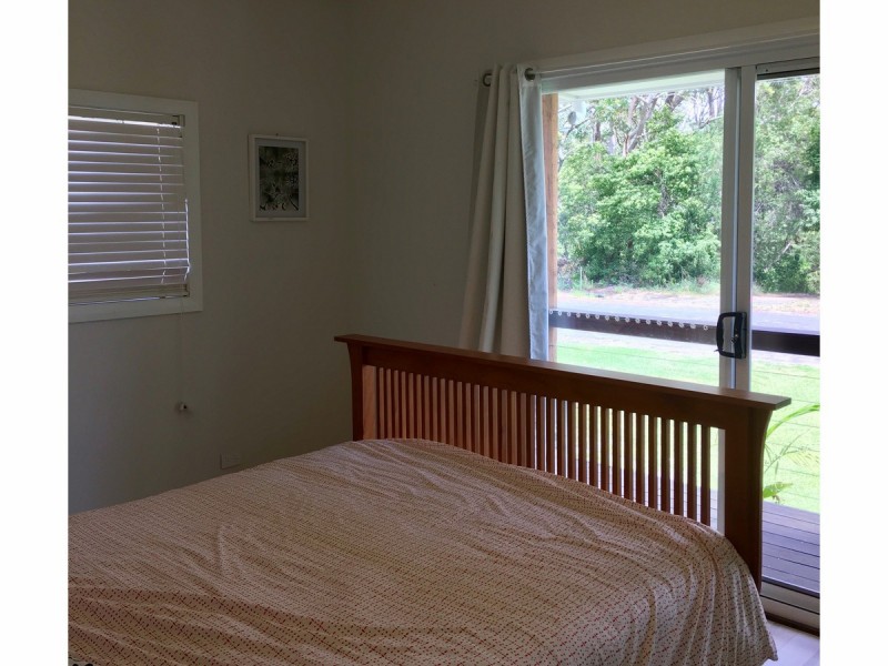 16 Berry Street, Huskisson NSW 2540