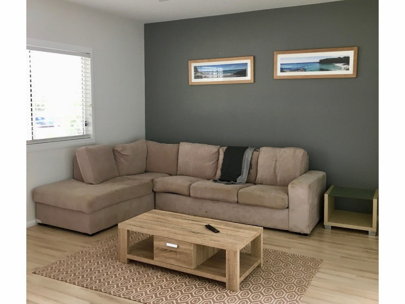 16 Berry Street, Huskisson NSW 2540