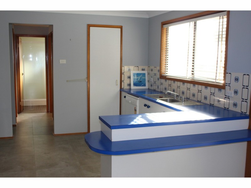 83 Greville  Avenue, Sanctuary Point NSW 2540