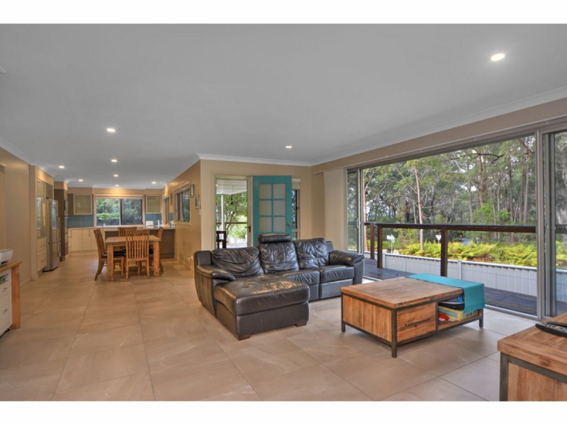 7 Sutton Street, Vincentia NSW 2540