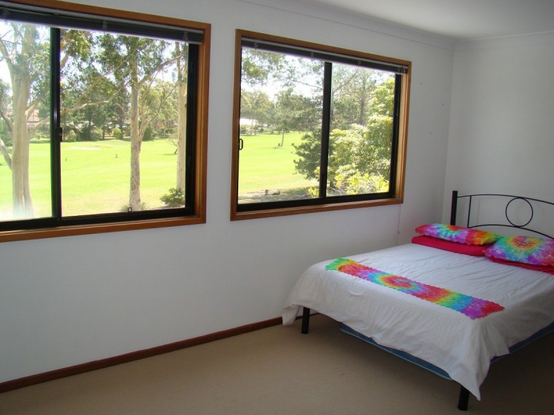 41 Waratah Crescent, Sanctuary Point NSW 2540