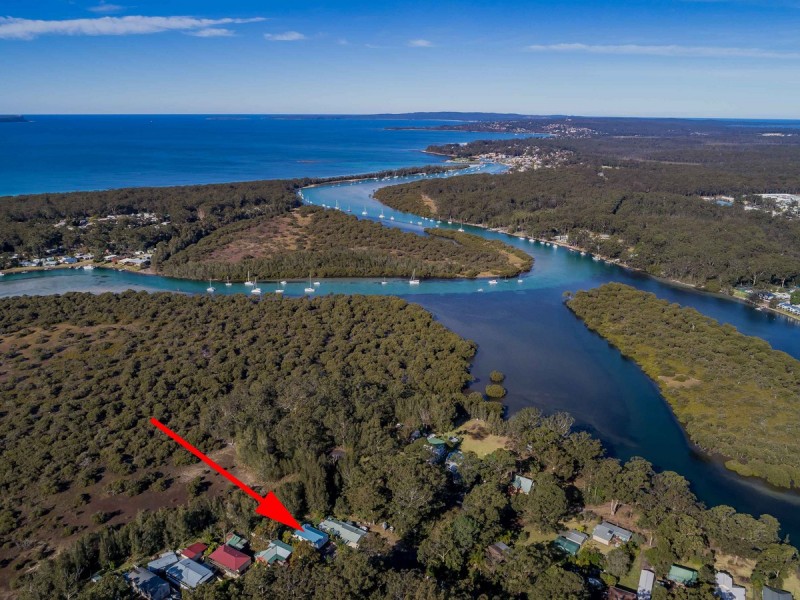 12 Sunnyside Avenue, Woollamia NSW 2540