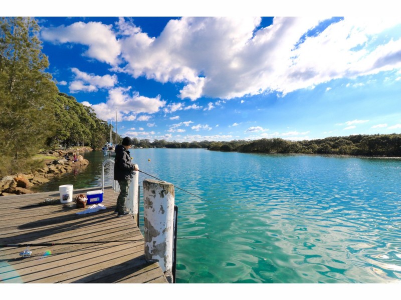 12 Sunnyside Avenue, Woollamia NSW 2540