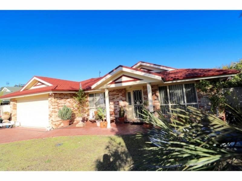 2 Maxwell Crescent, Sanctuary Point NSW 2540