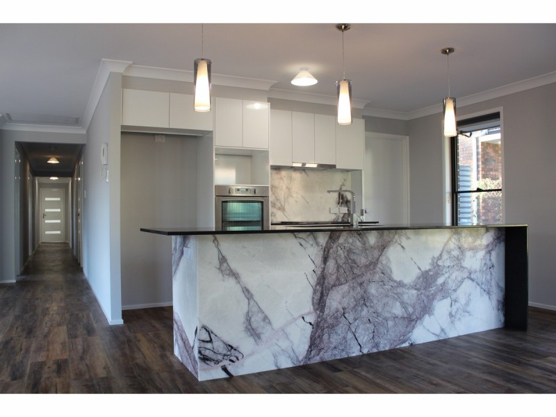 82 Greville Avenue, Sanctuary Point NSW 2540