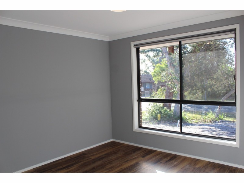 82 Greville Avenue, Sanctuary Point NSW 2540