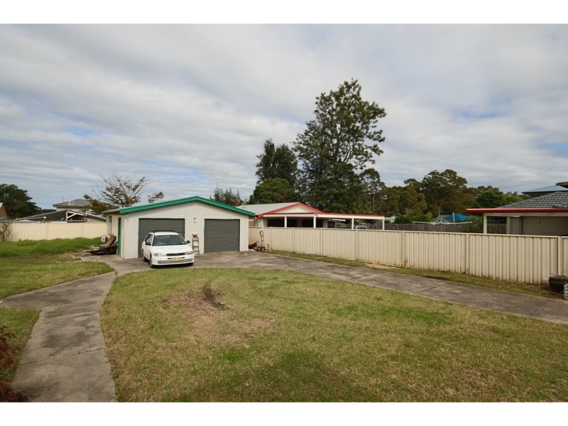 40 Tallyan Point  Road, Basin View NSW 2540
