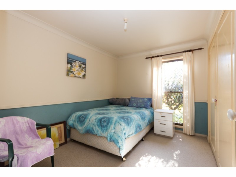 70 Waratah Crescent, Sanctuary Point NSW 2540