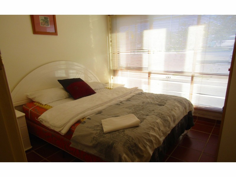 204 Elizabeth Drive, Vincentia NSW 2540