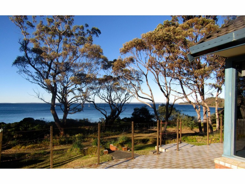 204 Elizabeth Drive, Vincentia NSW 2540
