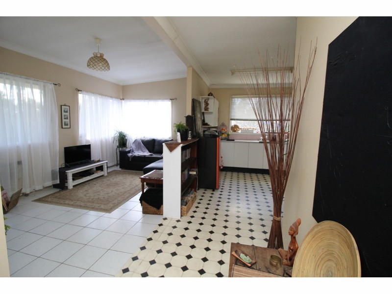 18 Killarney Road, Erowal Bay NSW 2540