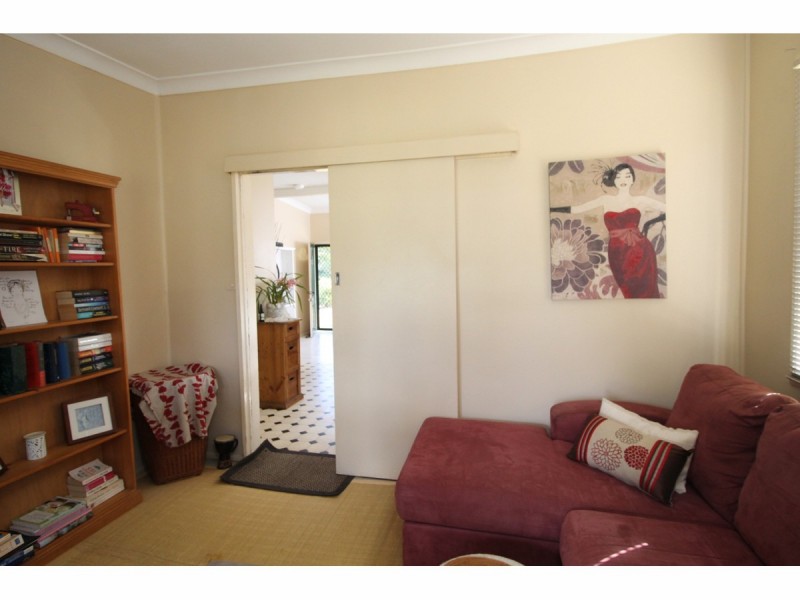 18 Killarney Road, Erowal Bay NSW 2540