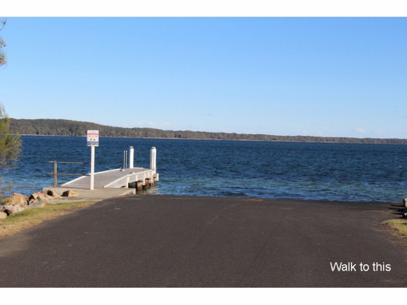 18 Killarney Road, Erowal Bay NSW 2540