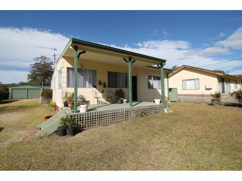 18 Killarney Road, Erowal Bay NSW 2540