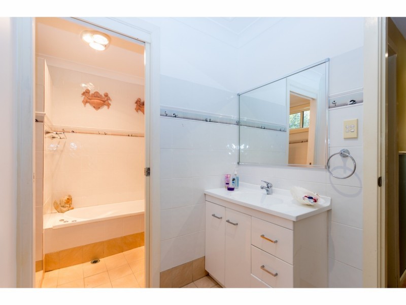 82 Waterpark Road, Basin View NSW 2540