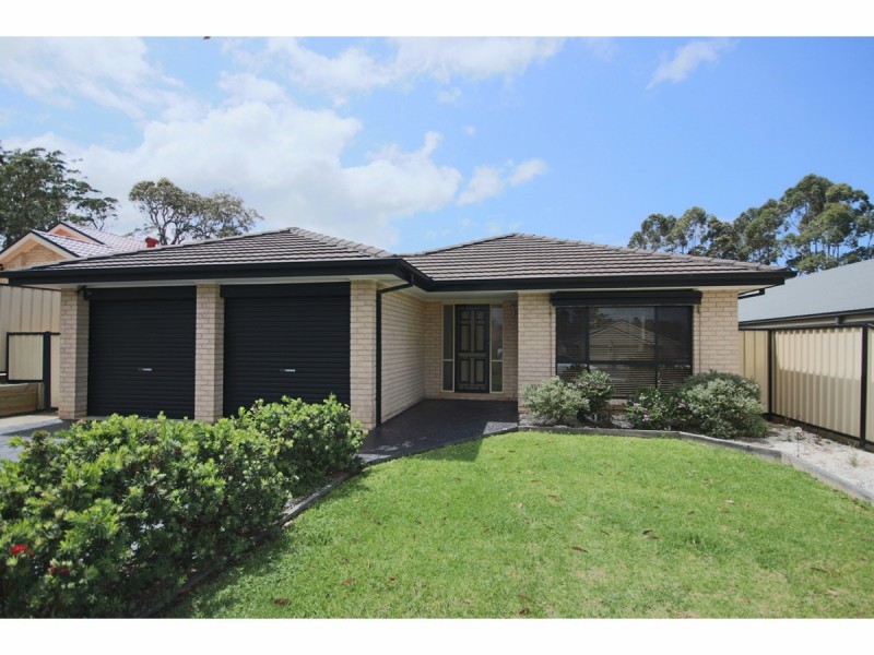 10 Turvey Crescent, St Georges Basin NSW 2540