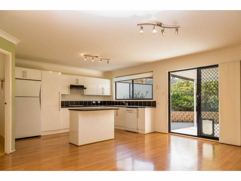 10 Turvey Crescent, St Georges Basin NSW 2540