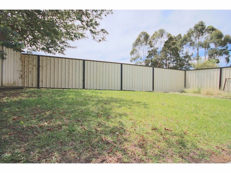 10 Turvey Crescent, St Georges Basin NSW 2540