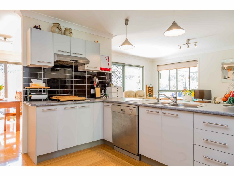 1 Wasshaven Close, Wrights Beach NSW 2540