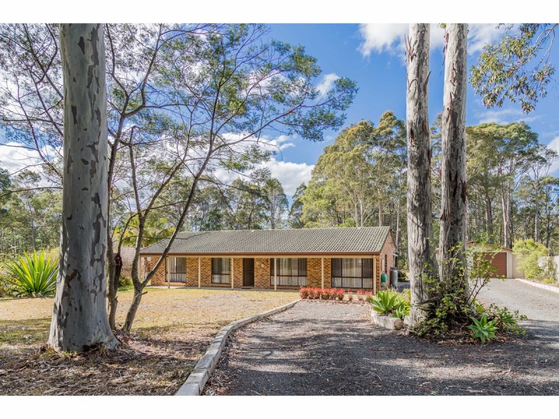 7 Stapleton Street, Falls Creek NSW 2540