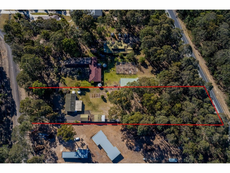 7 Stapleton Street, Falls Creek NSW 2540