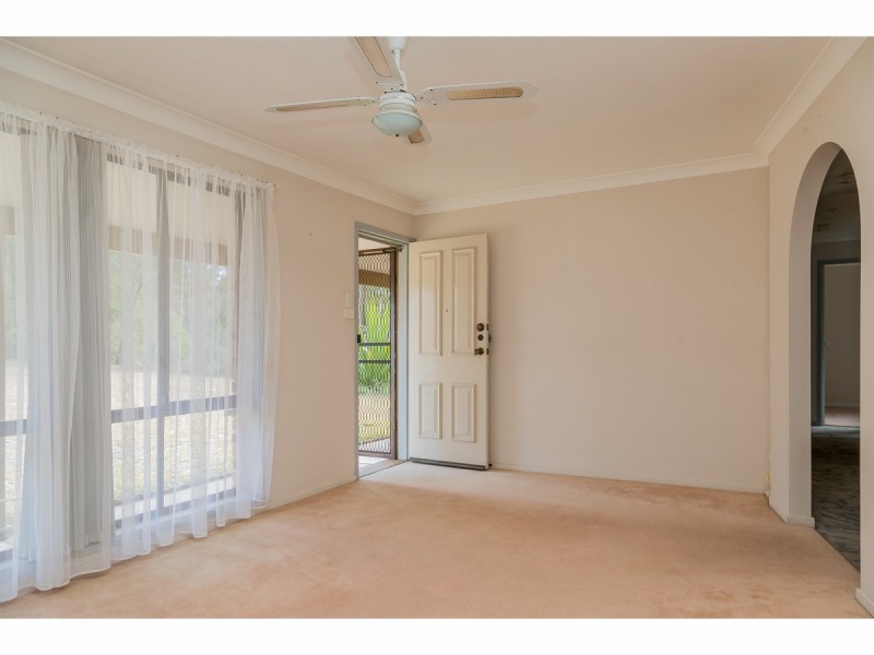 7 Stapleton Street, Falls Creek NSW 2540