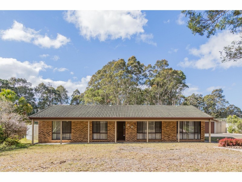 7 Stapleton Street, Falls Creek NSW 2540