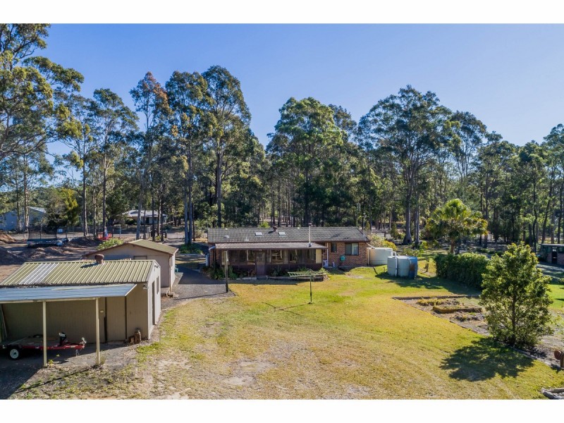7 Stapleton Street, Falls Creek NSW 2540