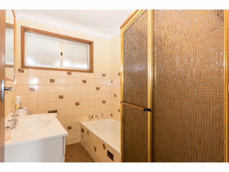 132 Links Avenue, Sanctuary Point NSW 2540