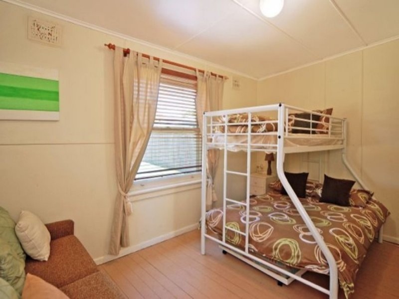 163 Elizabeth Drive, Vincentia NSW 2540