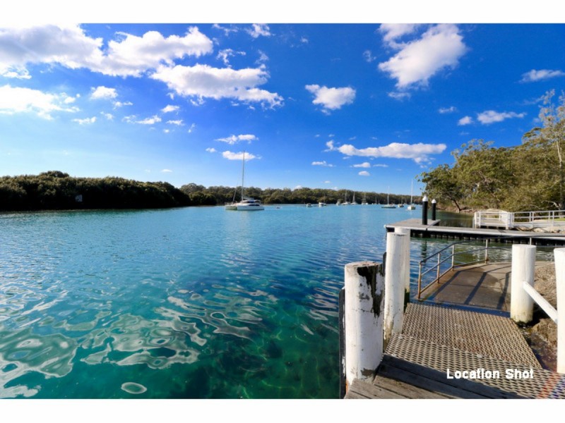 34 Streamside Street, Woollamia NSW 2540