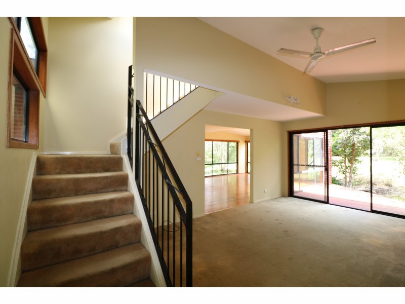 34 Streamside Street, Woollamia NSW 2540