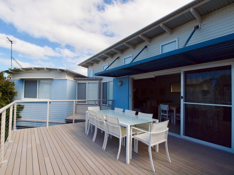 2/9 Duncan Street, Huskisson NSW 2540