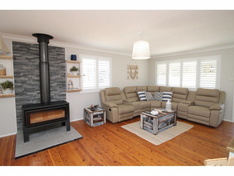 28 Harriss Avenue, Basin View NSW 2540