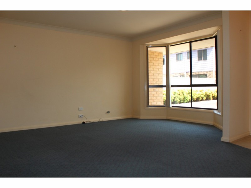 2/13 Leumeah Street, Sanctuary Point NSW 2540