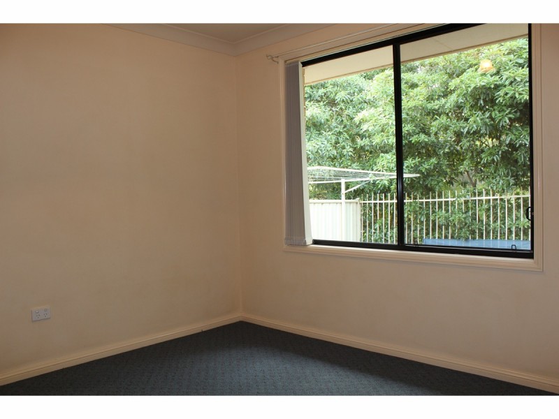 2/13 Leumeah Street, Sanctuary Point NSW 2540