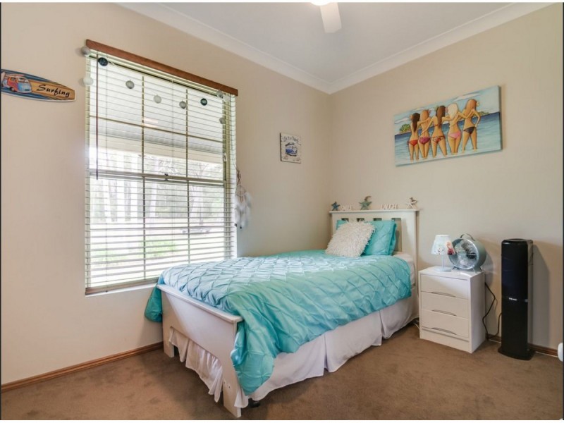 60 The Wool Road, Basin View NSW 2540