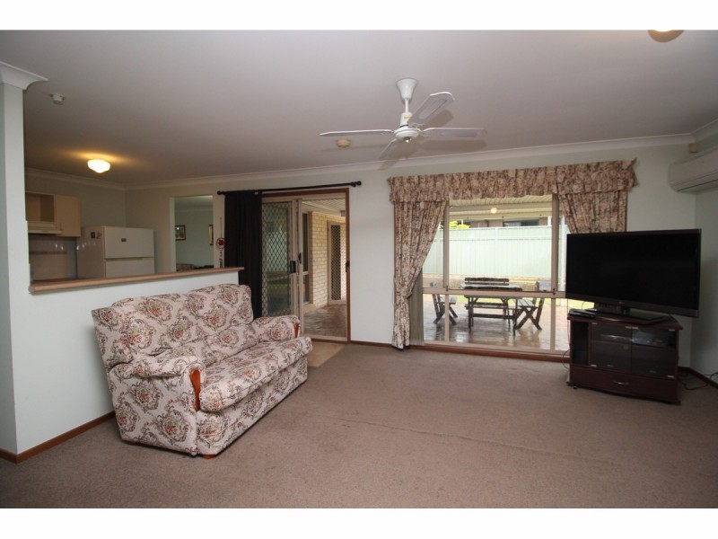 6 Turvey Crescent, St Georges Basin NSW 2540