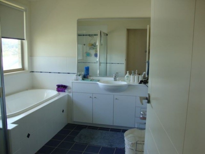 8 Frederick Street, Sanctuary Point NSW 2540